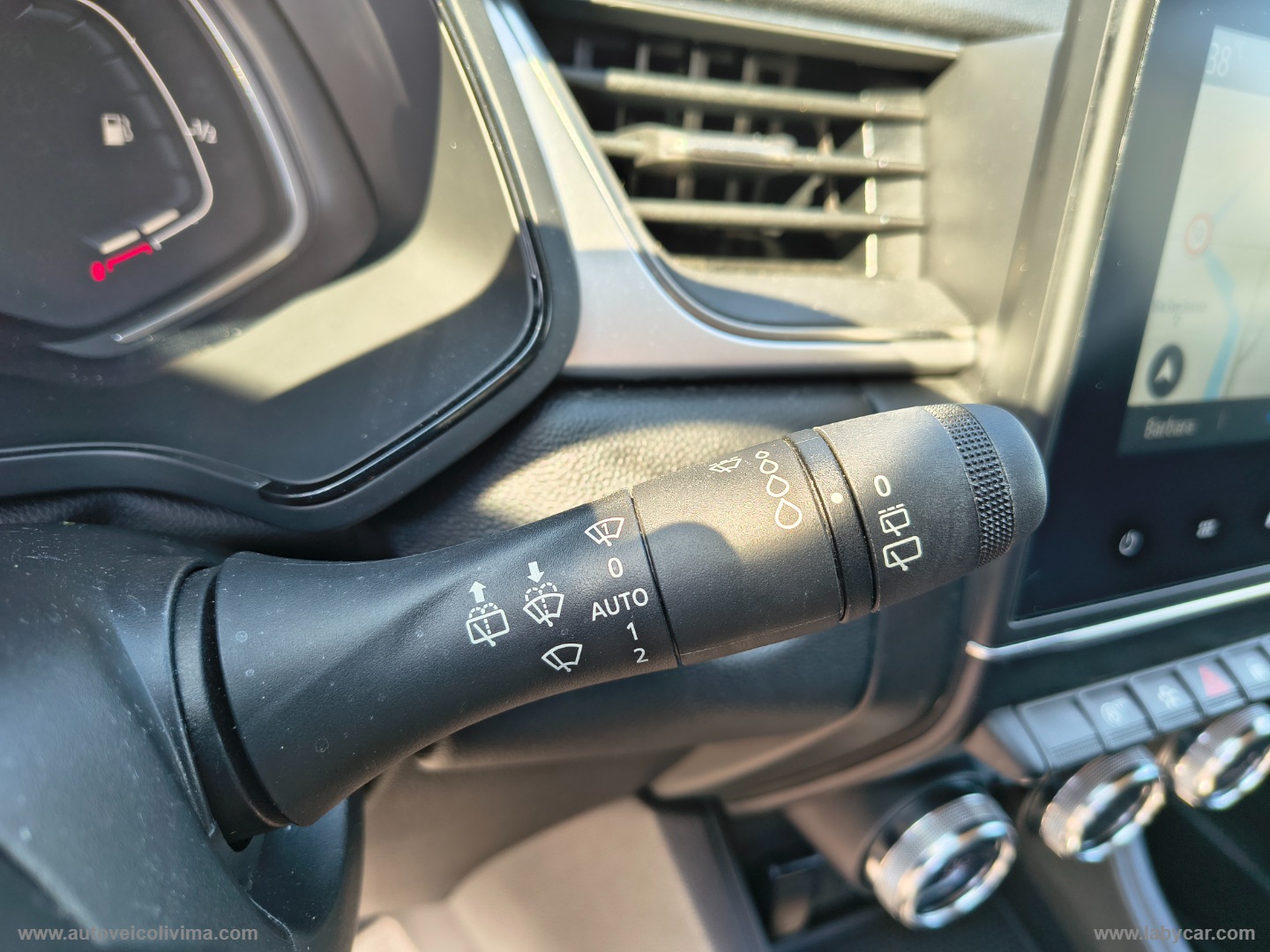 Captur TCe 100 CV GPL Techno - immagine 16