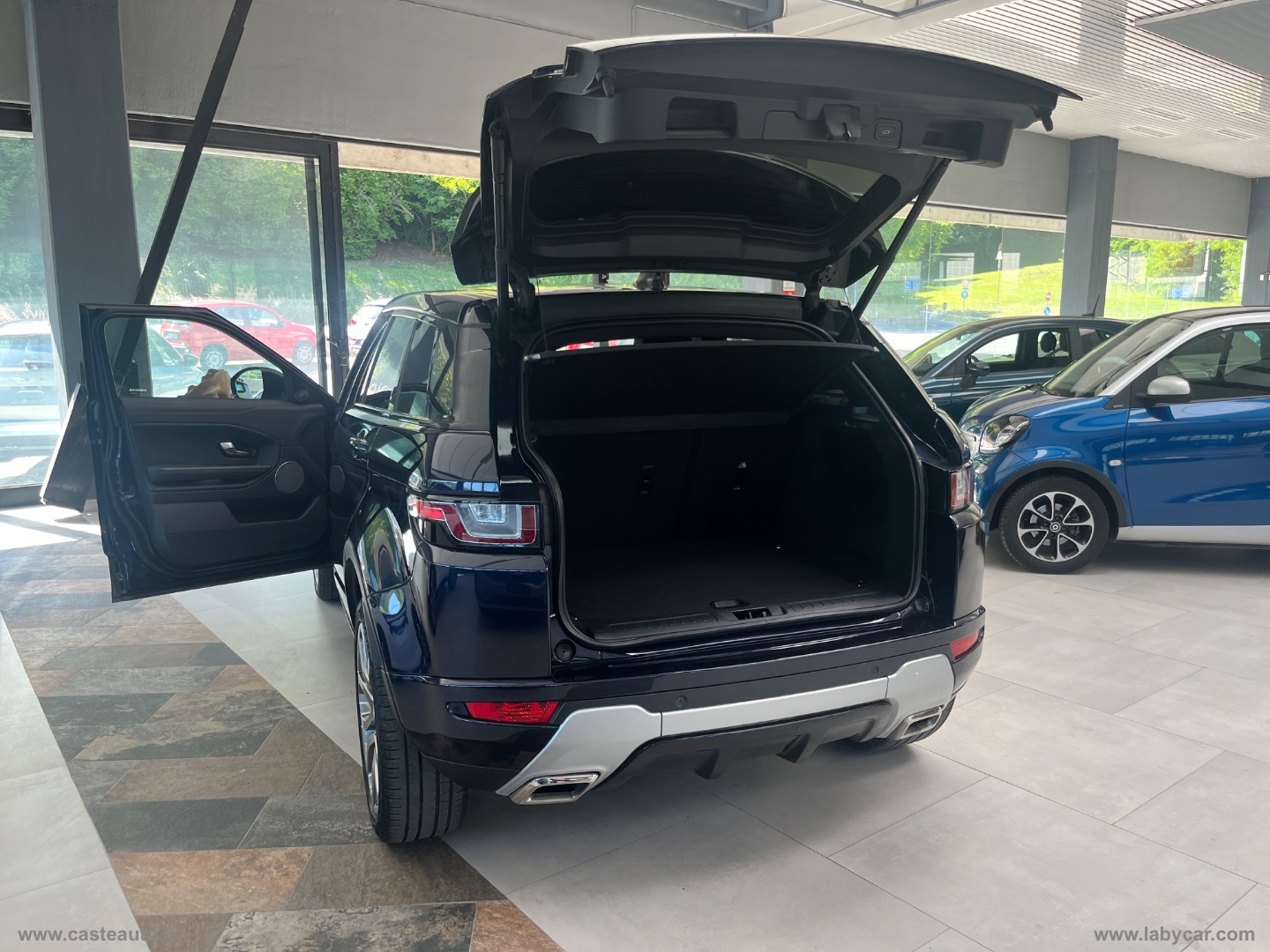 RR Evoque 2.0 TD4 150 5p BsEd.Prem.SE - immagine 16