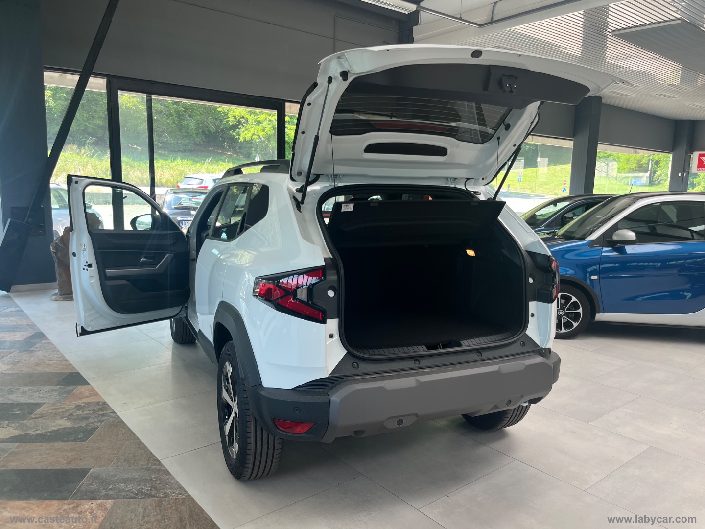 Duster Eco-G 120 CV Journey NO VINCOLI FINANZIARI - immagine 16