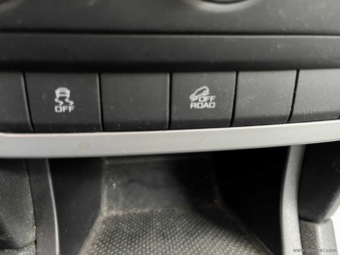 Yeti 1.8 TSI 4x4 Adventure - immagine 16