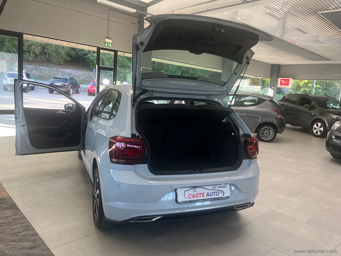 Polo 1.6 TDI 95CV 5p. Highline R-LINE BMT - immagine 16