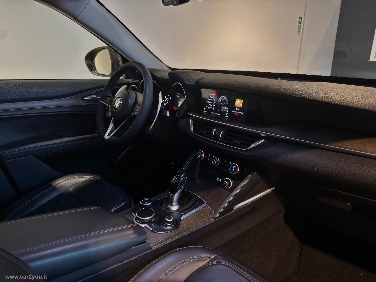 Stelvio 2.2 T.diesel 210 CV AT8 Q4 Exec. - immagine 16