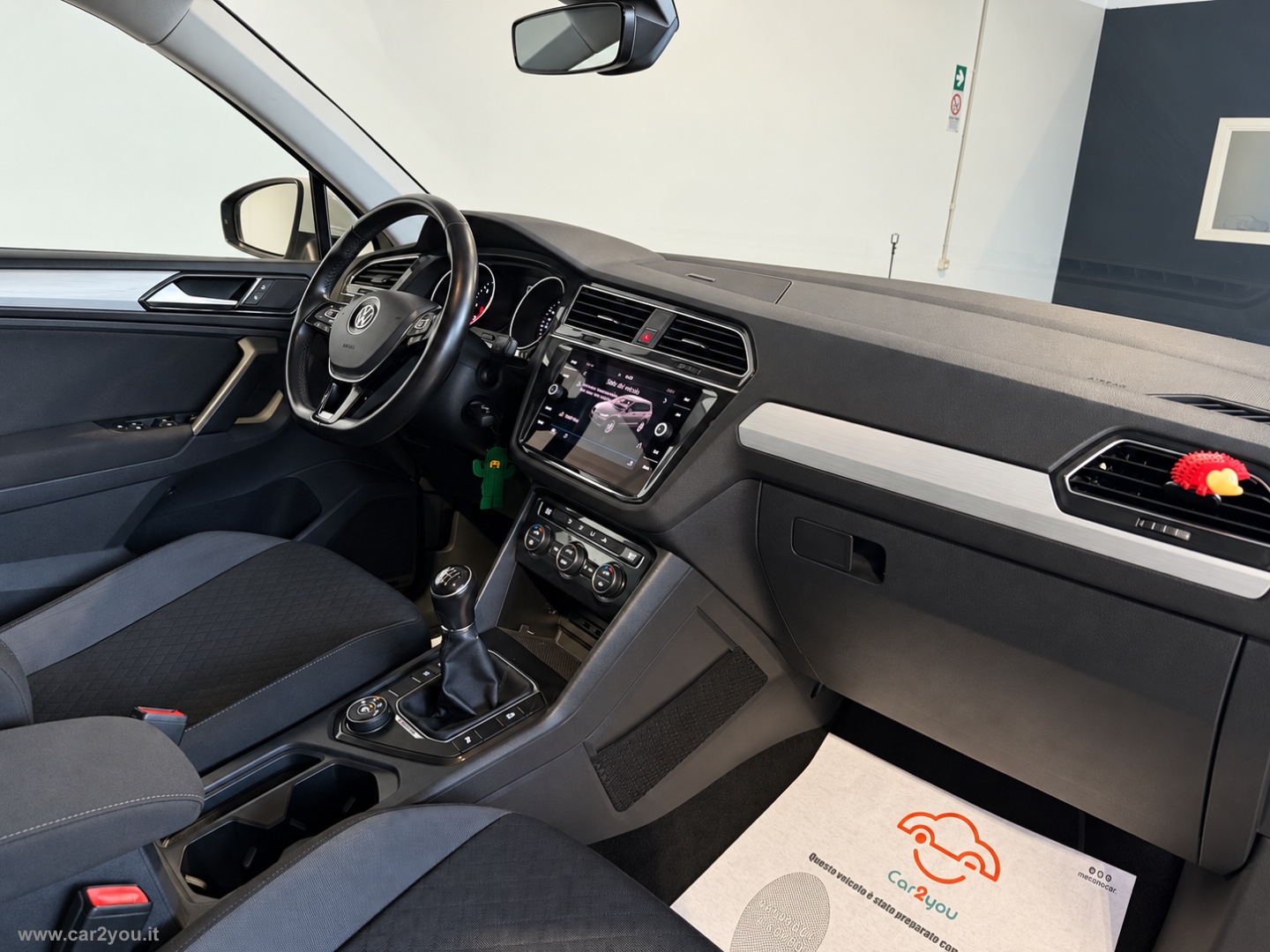 Tiguan 2.0 TDI 4MOTION Style BMT - immagine 16