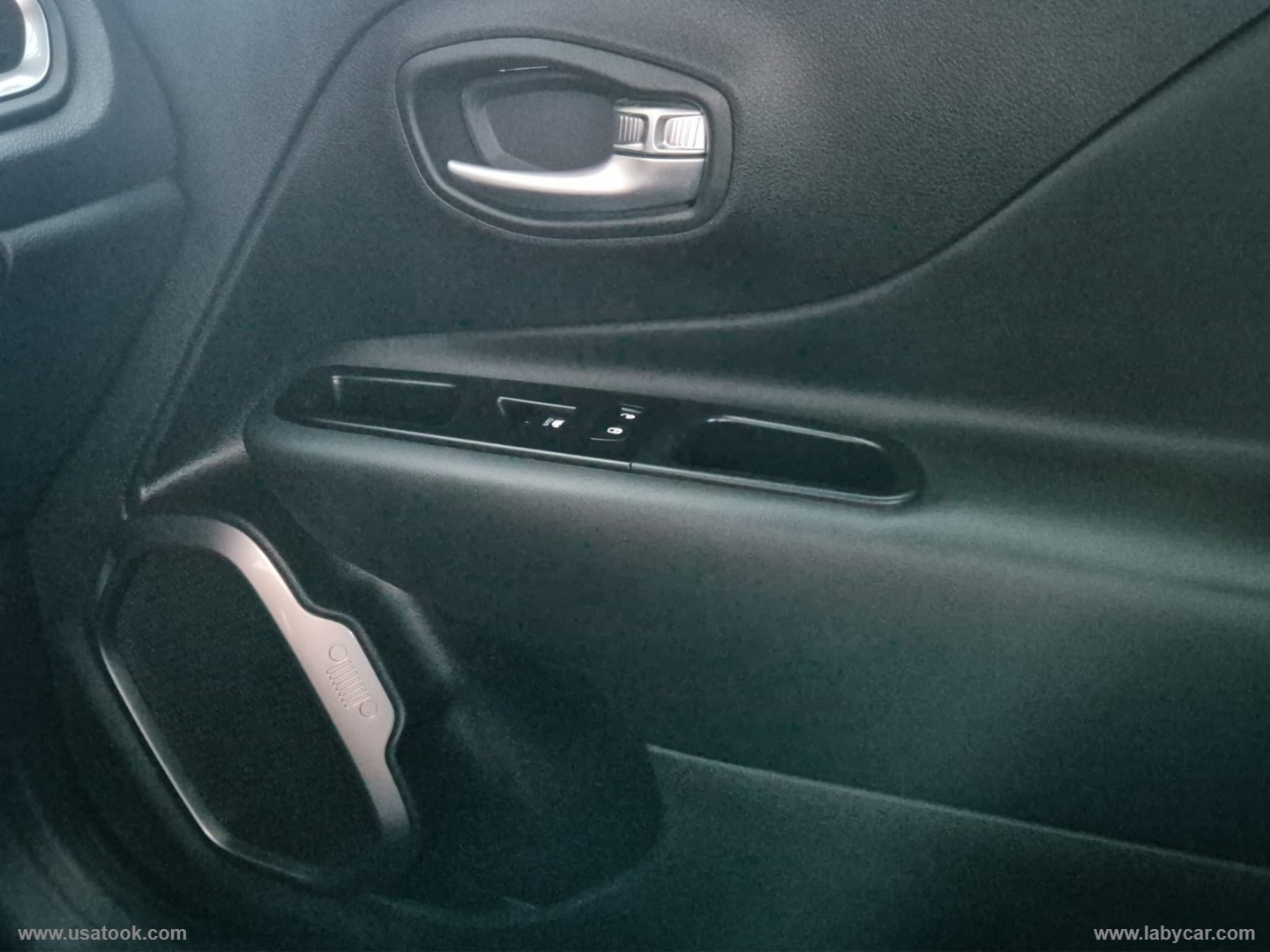 Renegade 1.5 T4 MHEV Limited IBRIDO BENZINA/ELETTRICO - immagine 16