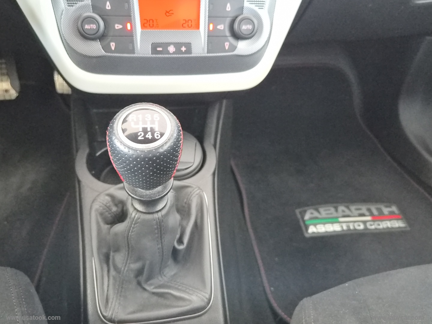 Grande Punto 1.4 T-Jet 16V 3p. 38.000 KM - UNICO PROPRIETARIO - 100% ORIGINALE - immagine 16