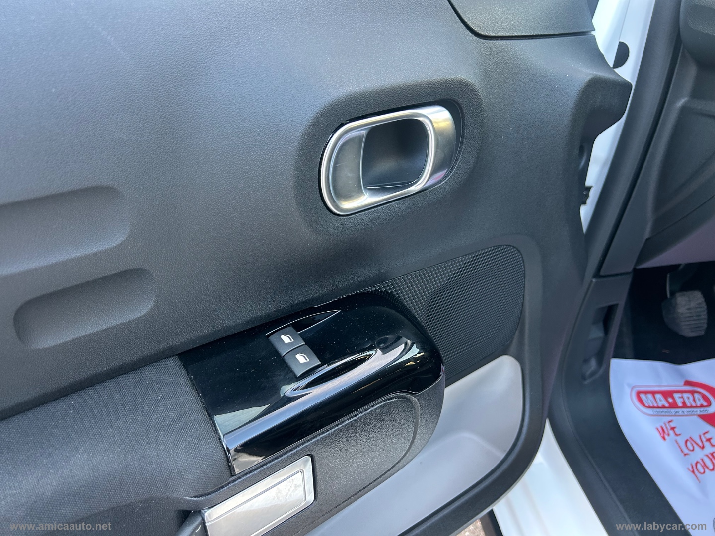 C3 PureTech 83 S&S Shine VERNICE BICOLORE - BIANCO/TETTO NERO - immagine 16