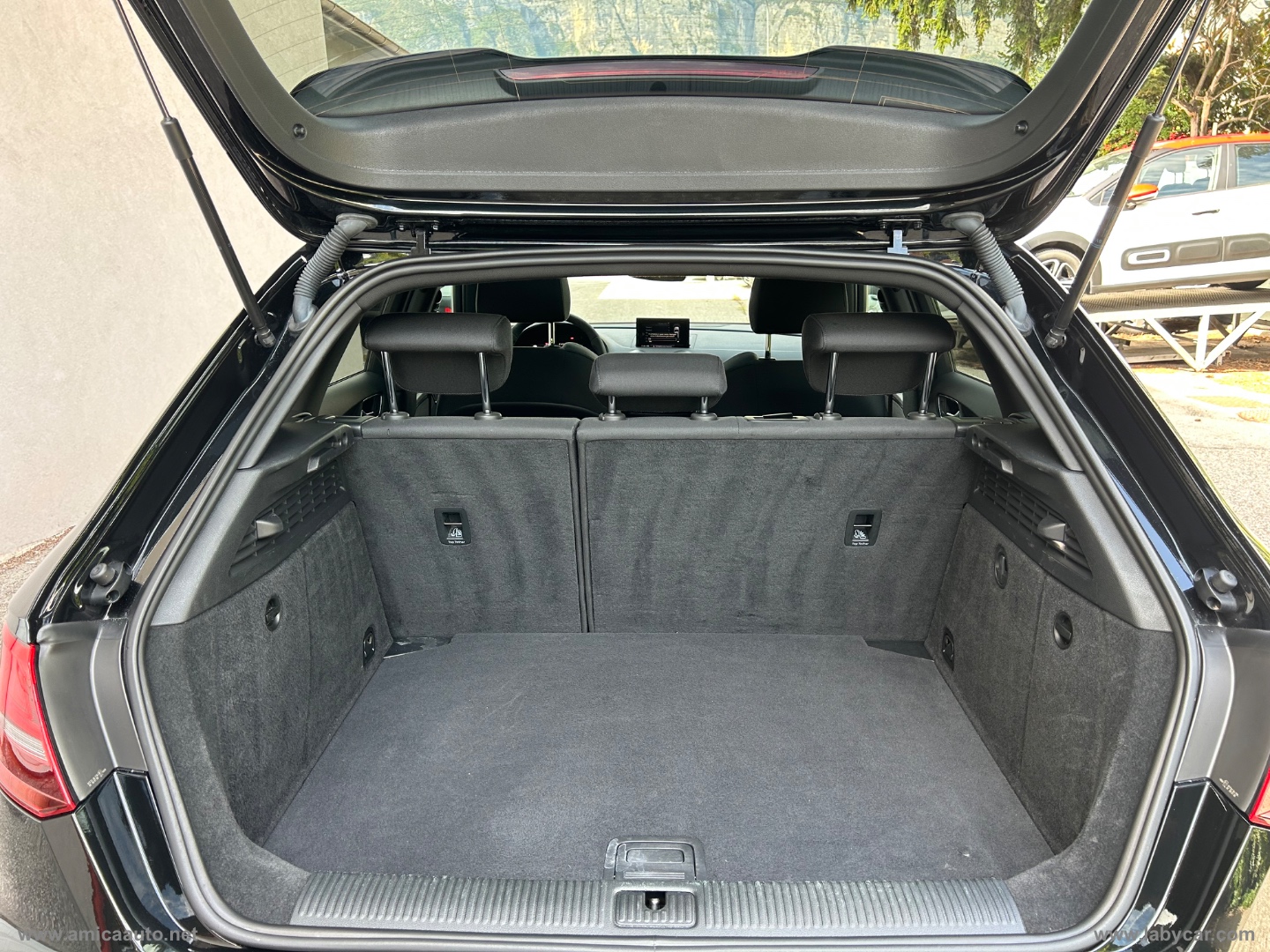 A3 SPB 2.0 TDI 184CV S tr. Sport qu. ed. - immagine 16