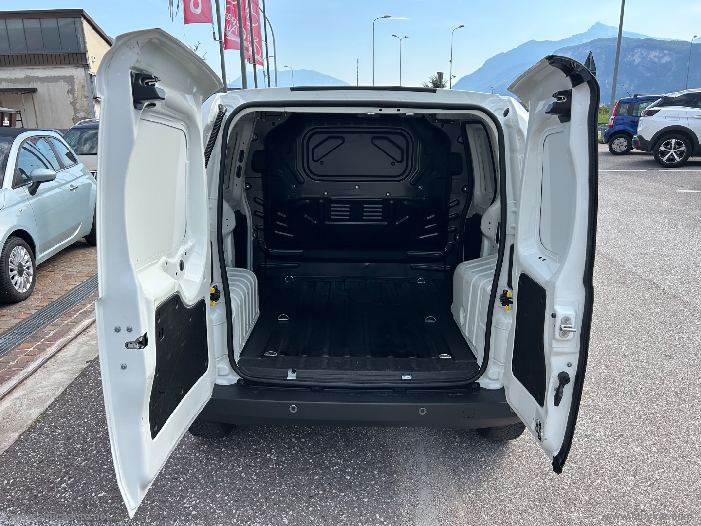 Fiorino 1.3 MJT 95CV Cargo SX - immagine 16