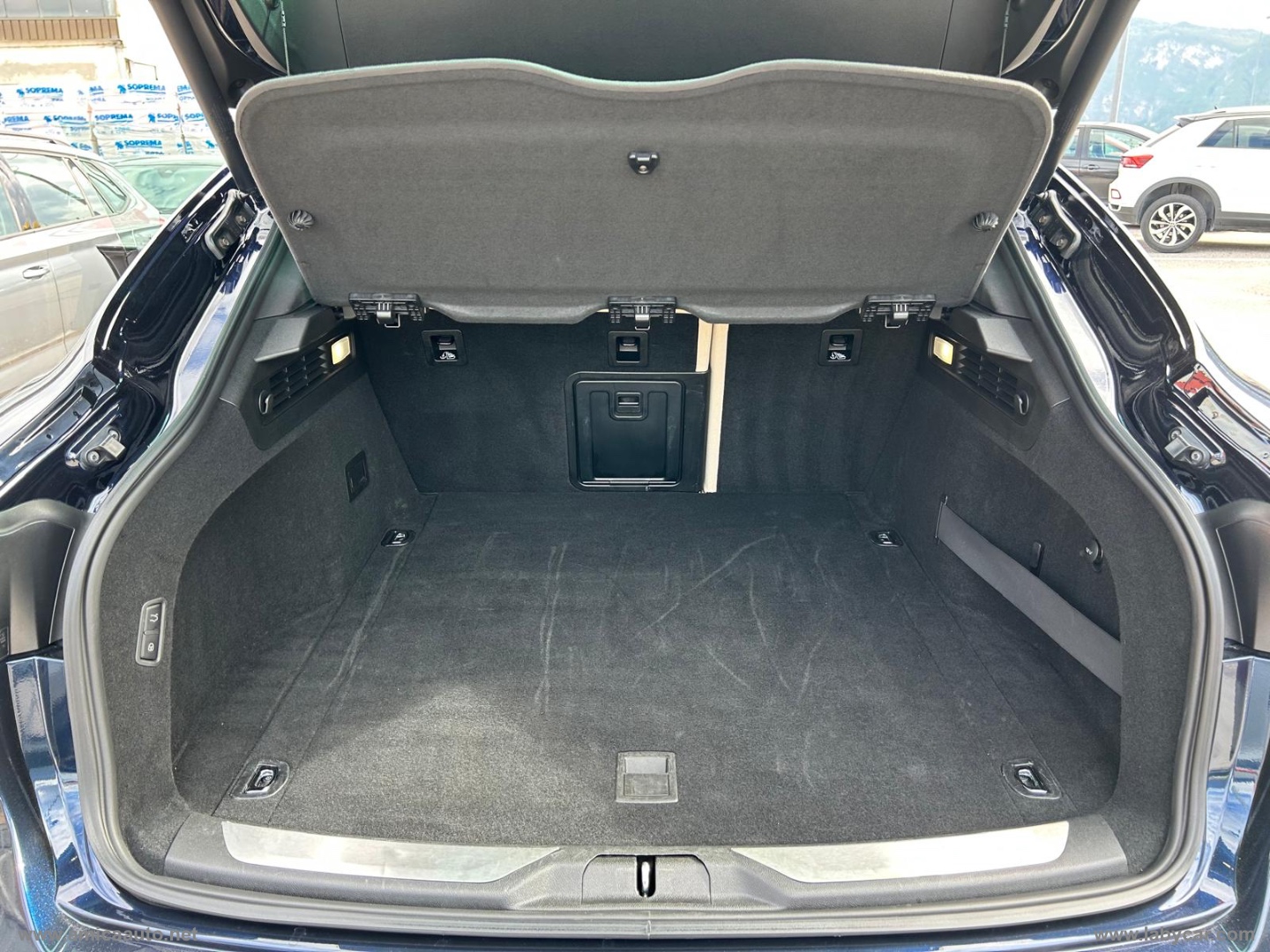 Levante V6 350 CV AWD Modena - immagine 16