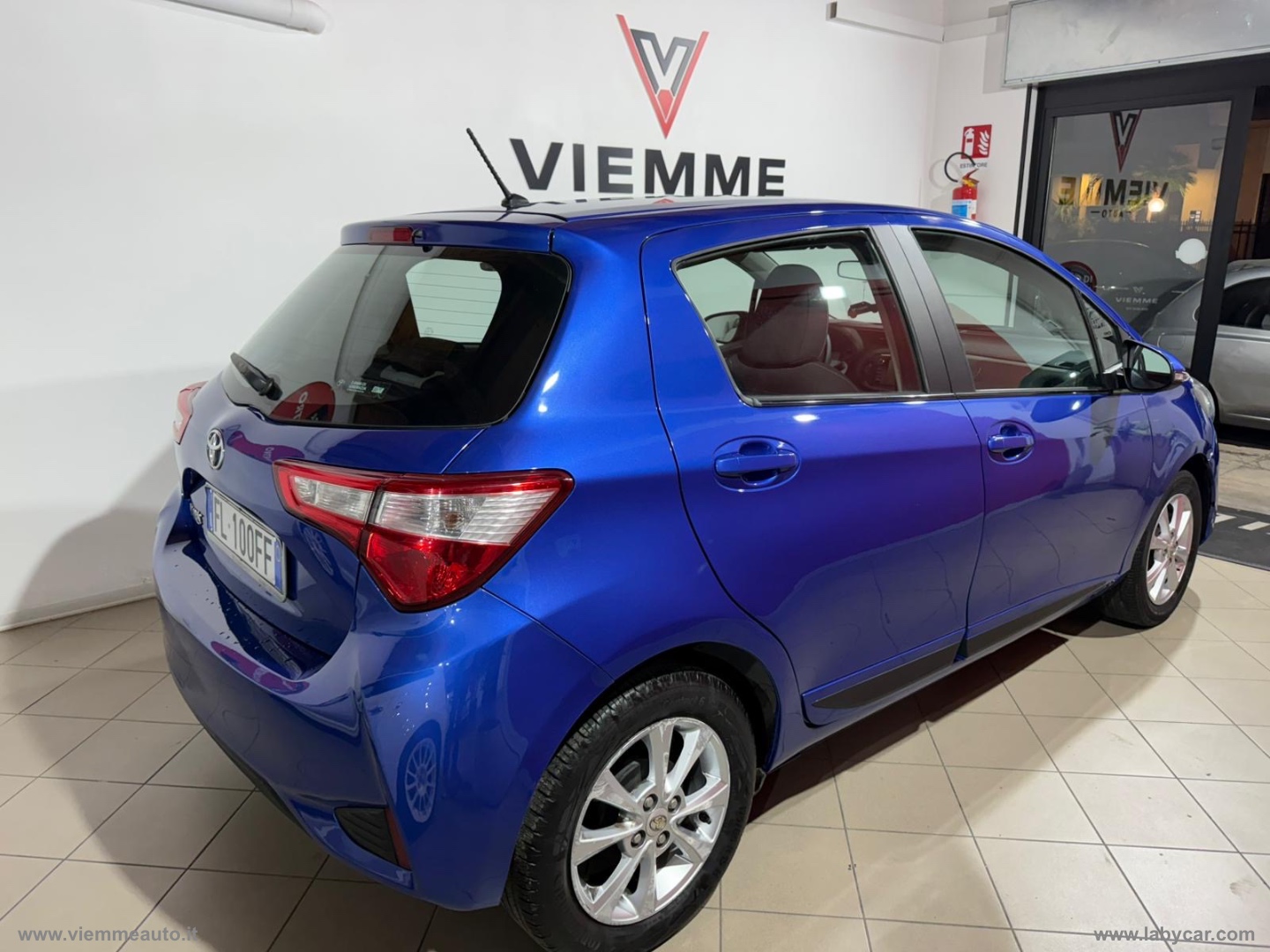 Yaris 1.5 5p. Lounge - immagine 16