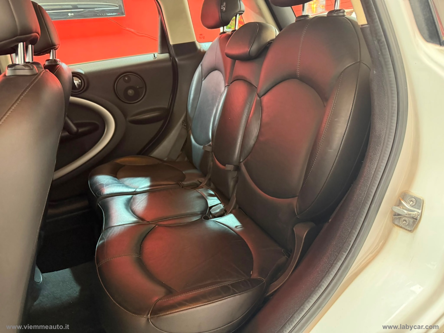 Mini Cooper D Countryman ALL4 - immagine 16