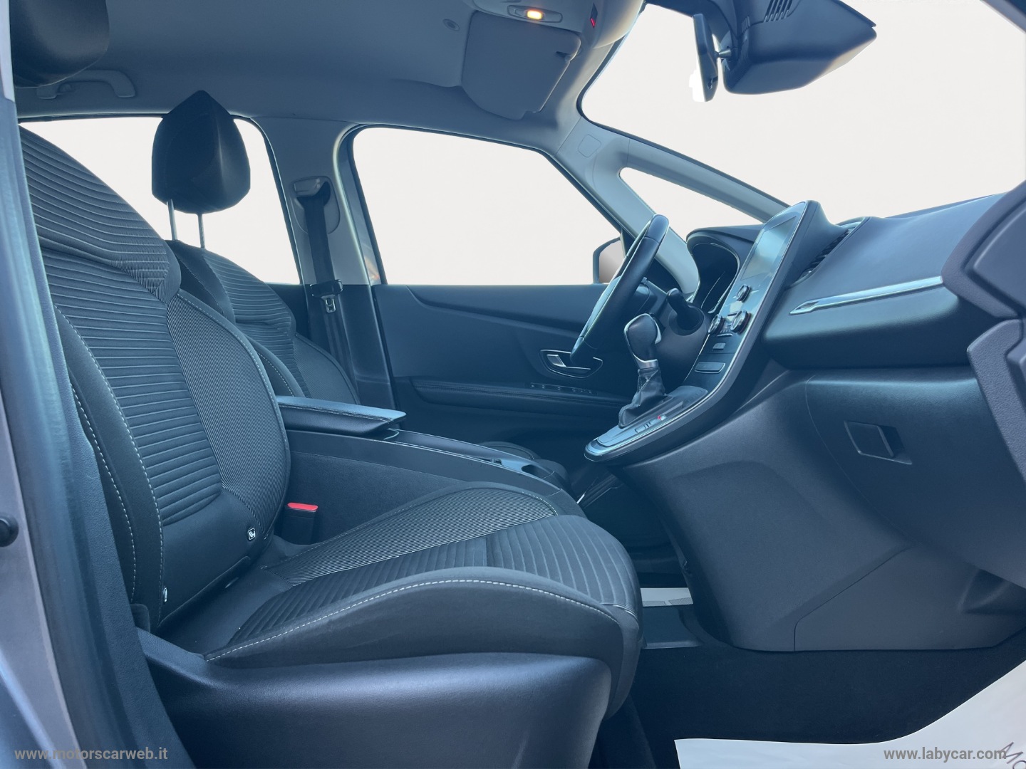 Grand Scénic dCi 8V 110 CV EDC Energy Sport Edition2 - immagine 16