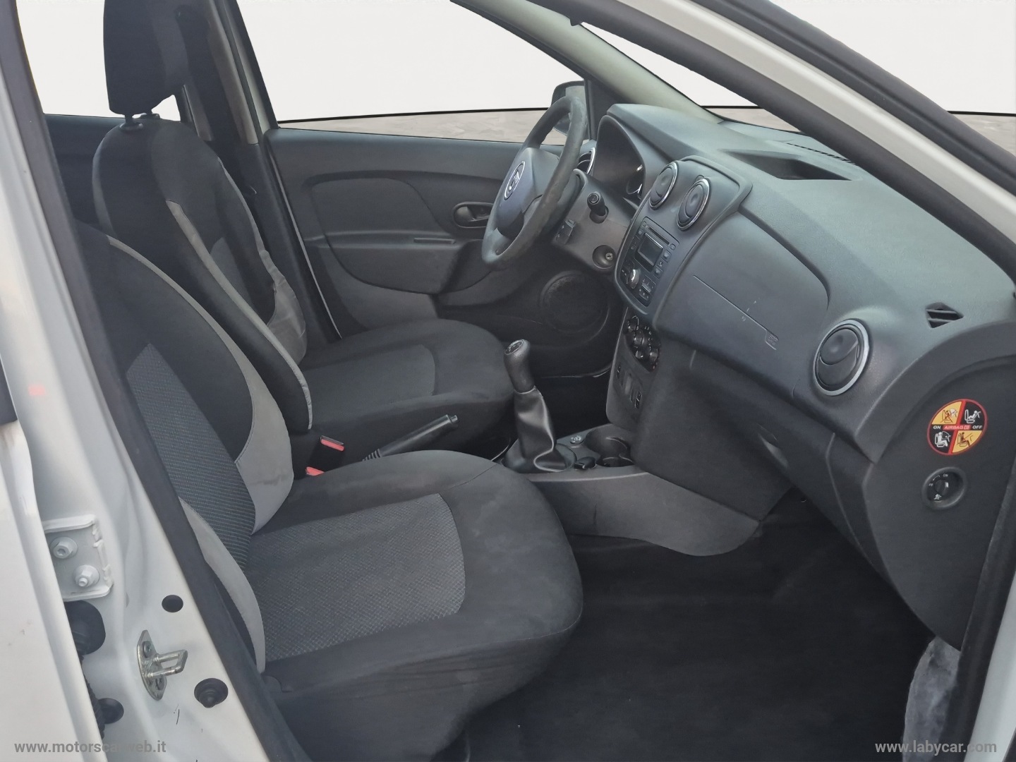 Sandero 0.9 TCe 12V T-GPL 90 CV S&S Amb. - immagine 16