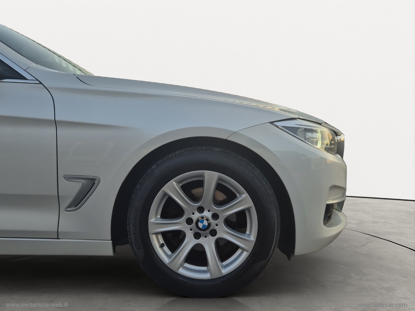 318d Gran Turismo Business aut. - immagine 16