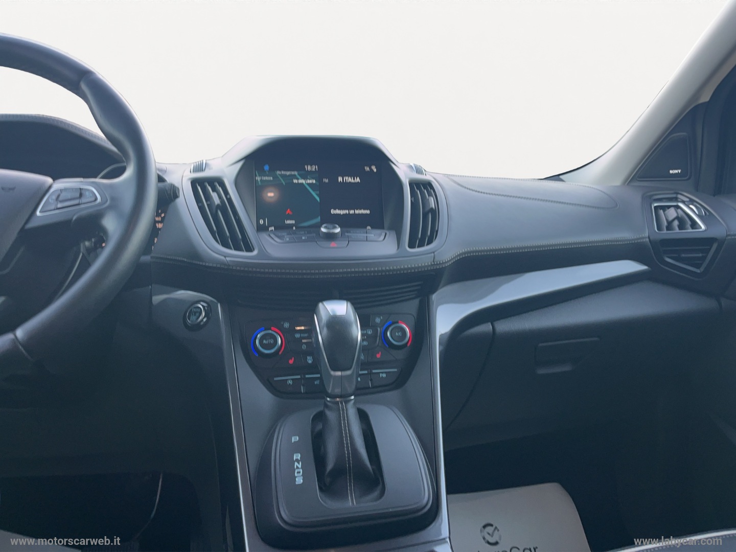 Kuga 2.0 TDCI 150 CV S&S 4WD Pow.Vignale - immagine 16
