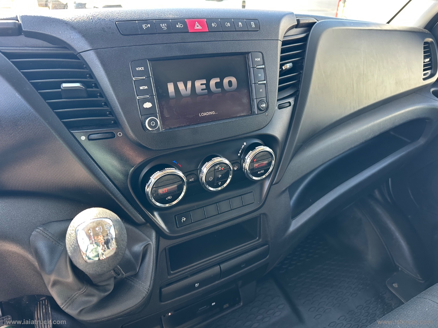 Daily 35S15V 2.3 HPT Furg. EXTRALUNGO E ALTO MOTORE 51000KM - immagine 16