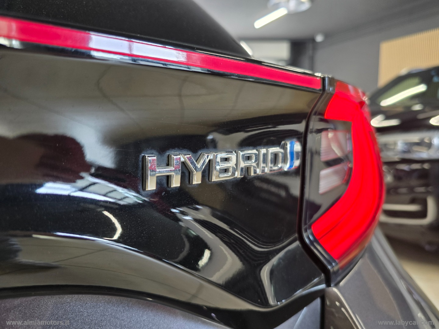 Yaris 1.5 Hybrid 5p. Lounge - immagine 16