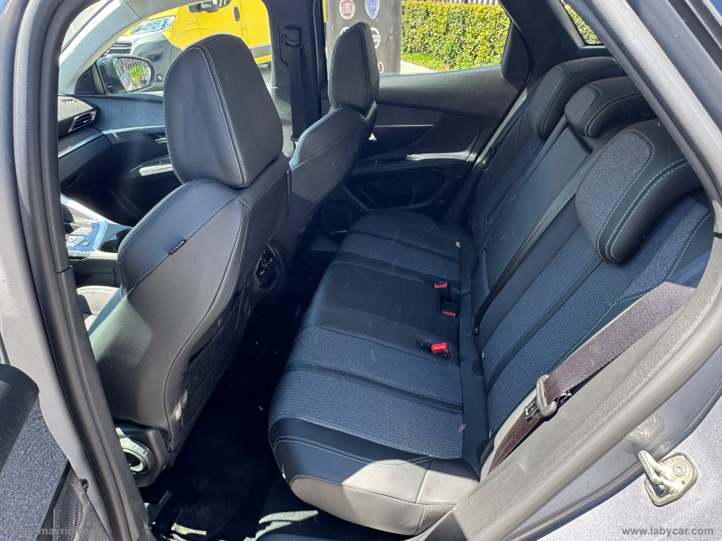 3008 BlueHDi 130 S&S EAT8 Allure Pack - immagine 16