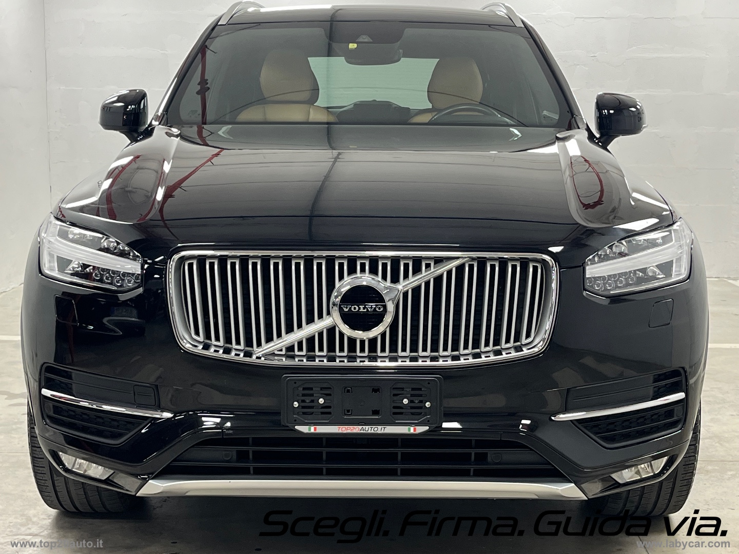 XC90 D5 AWD Geartronic Inscription|TOTAL BLACK|PELLE TOTALE - immagine 16