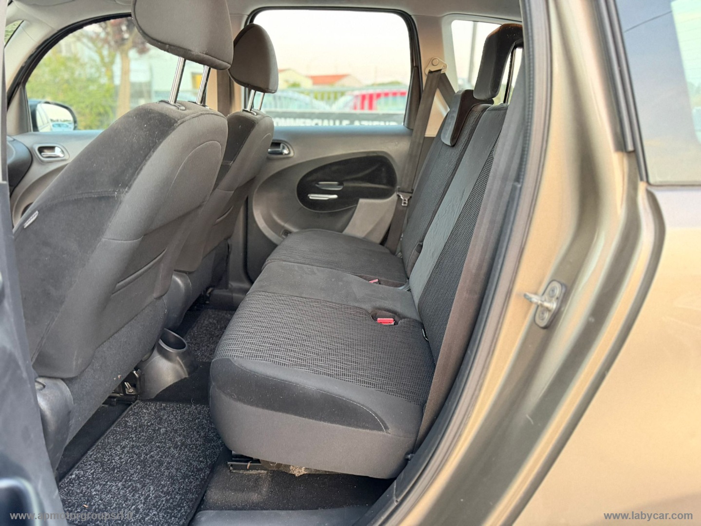 C3 Picasso 1.6 VTi 120 Exclusive Style - immagine 16