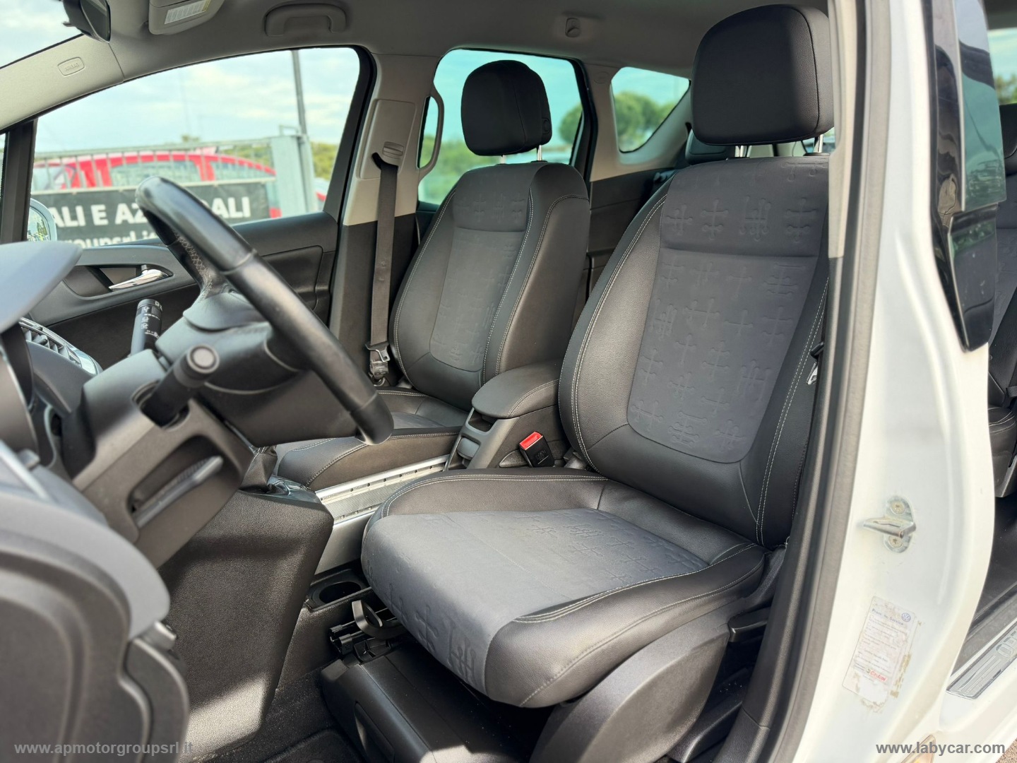 Meriva 1.4 T 120 CV Cosmo - immagine 16