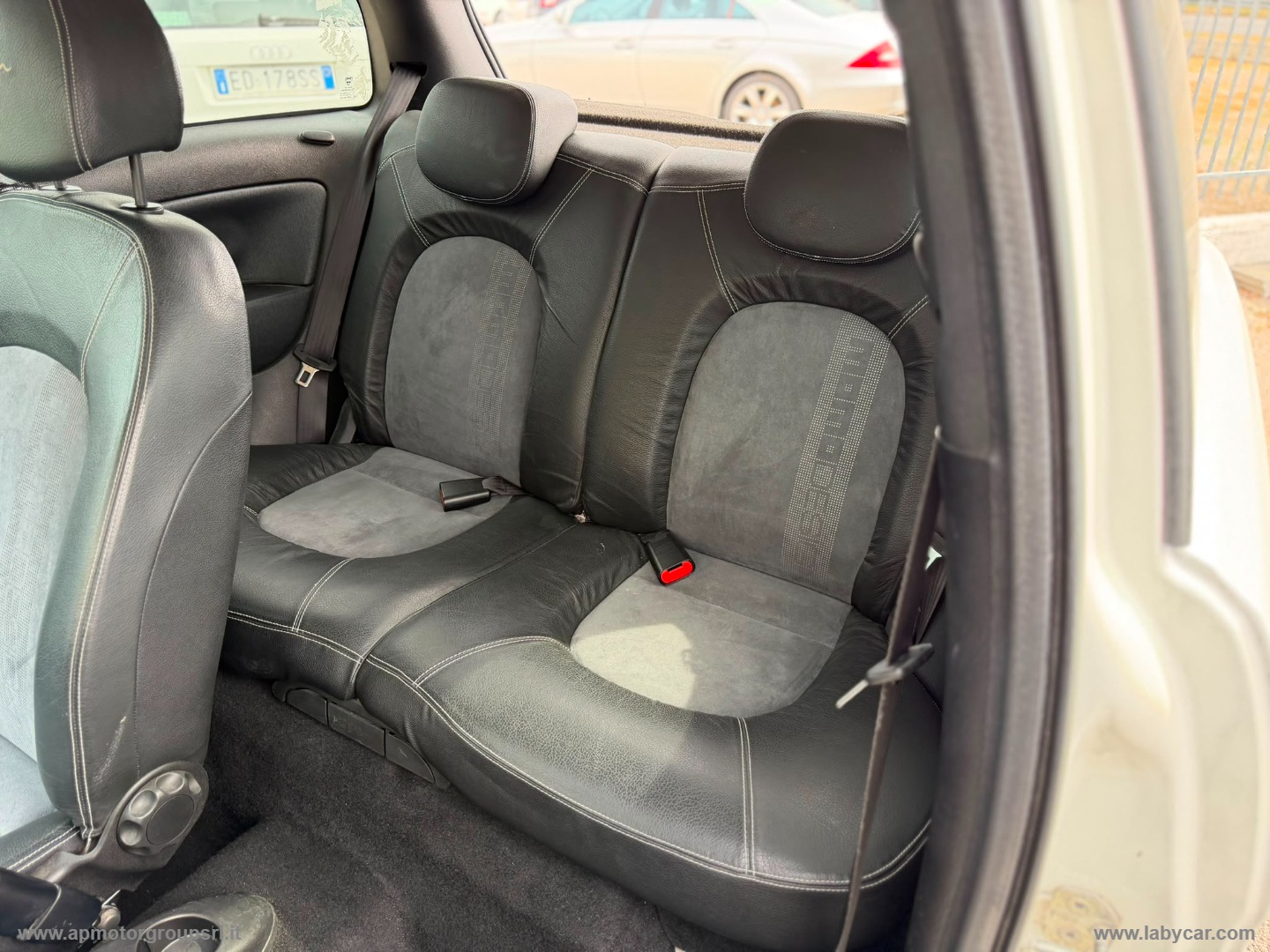 Ypsilon 1.4 16V Platino AUTOMATICA - immagine 16
