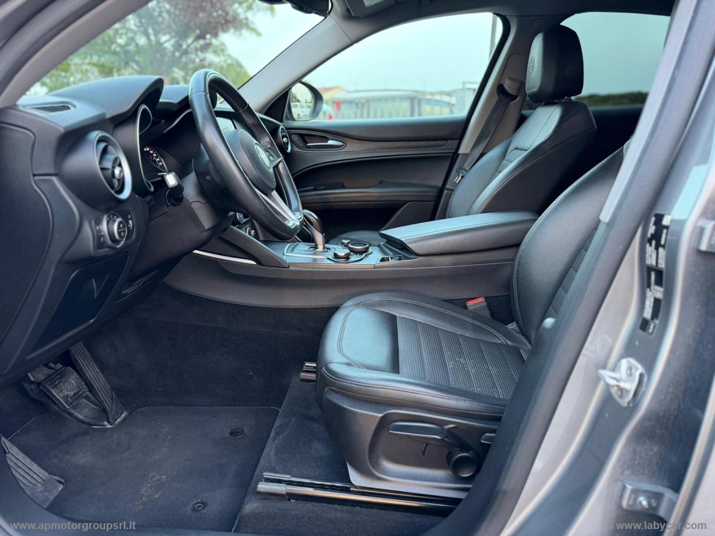 Stelvio 2.2 T.diesel 210 CV Q4 Sp.Ed - immagine 16