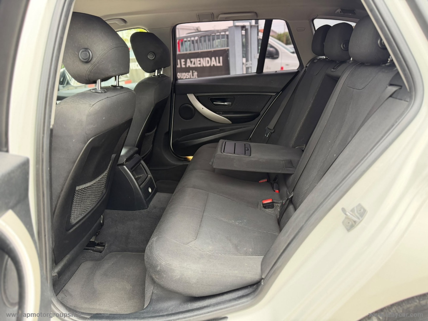316d Touring Business Advantage aut. - immagine 16