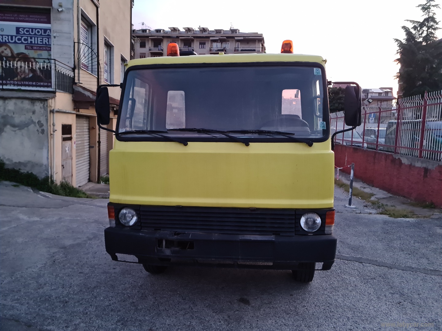 50 F 10 CARROATTREZZI UNICO PROPRIETARIO - immagine 16