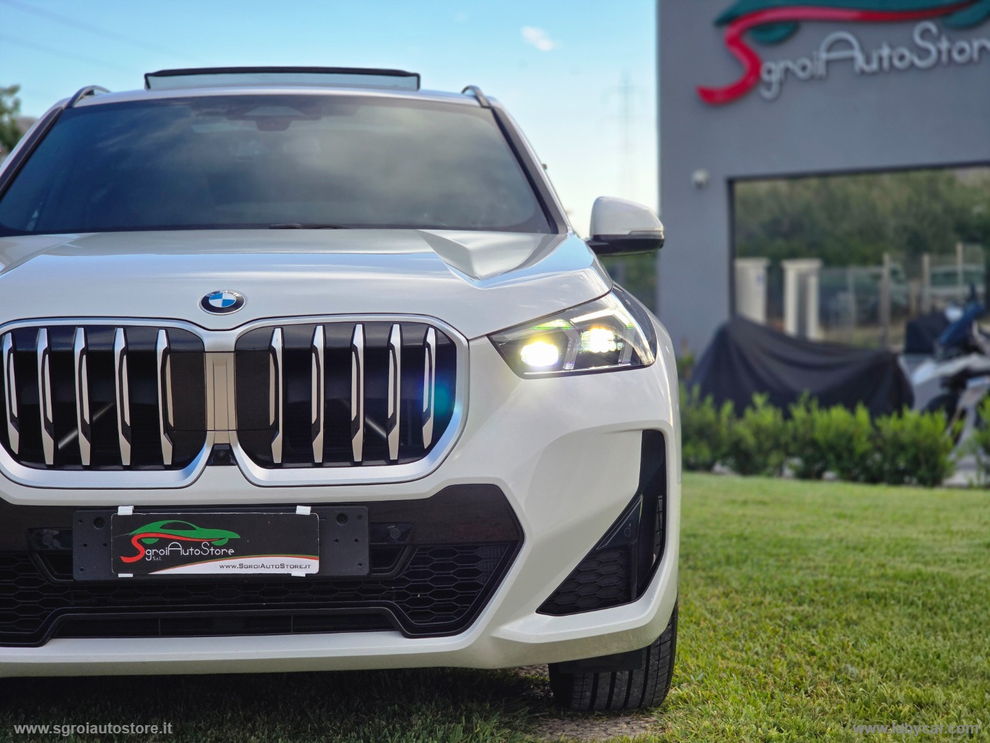 X1 sDrive 18d Msport TETTUCCIO + CAMERE 360° - immagine 16