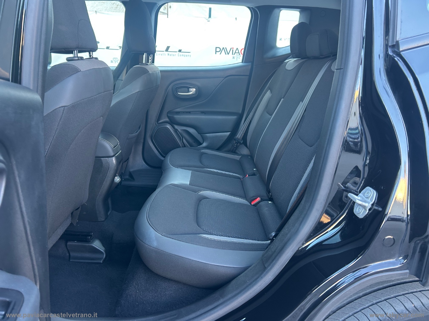 Renegade 1.6 Mjt 130CV Limited - immagine 16
