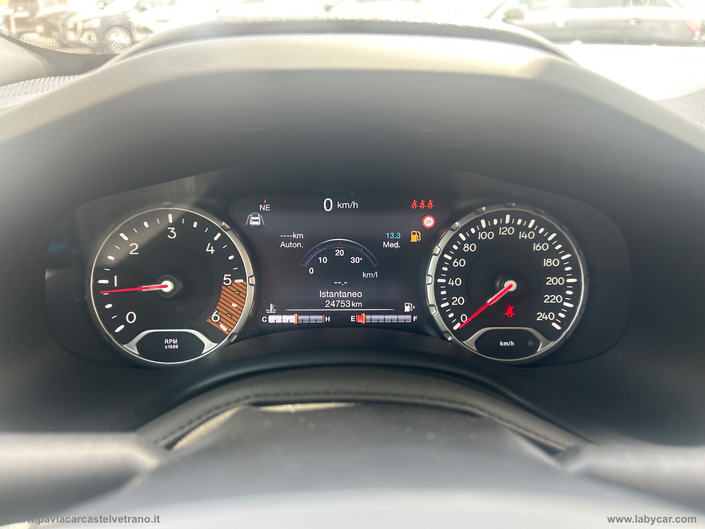 Renegade 1.6 Mjt 130CV Limited - immagine 16