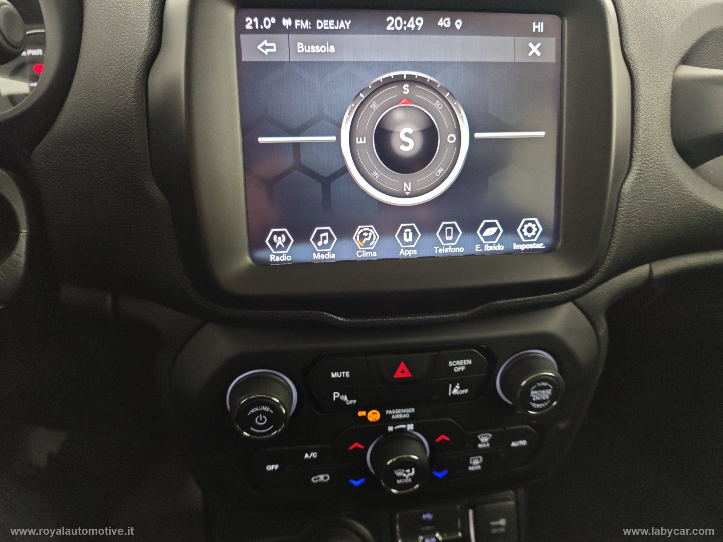 Renegade 1.3 T4 PHEV 4xe Business Plus - immagine 16