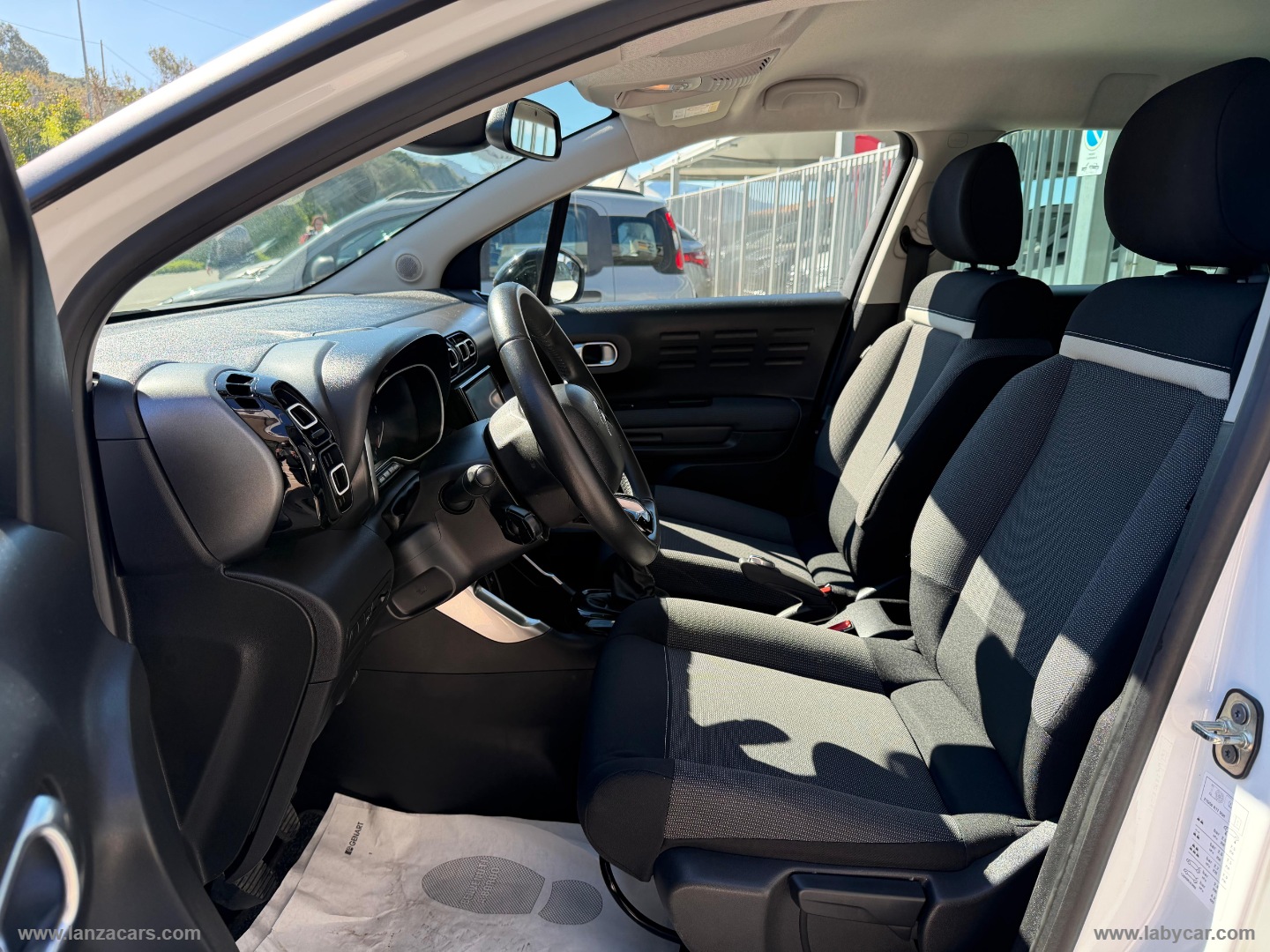 C3 Aircross BlueHDi 110 S&S Shine Pack - immagine 16