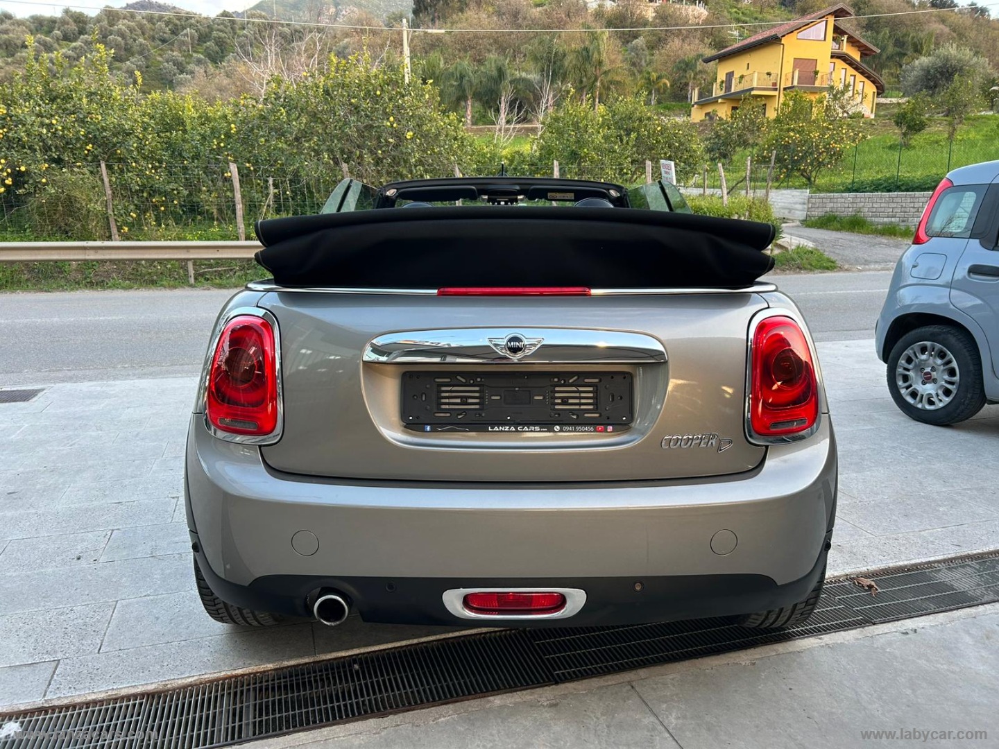 Mini Cooper D Cabrio - immagine 16