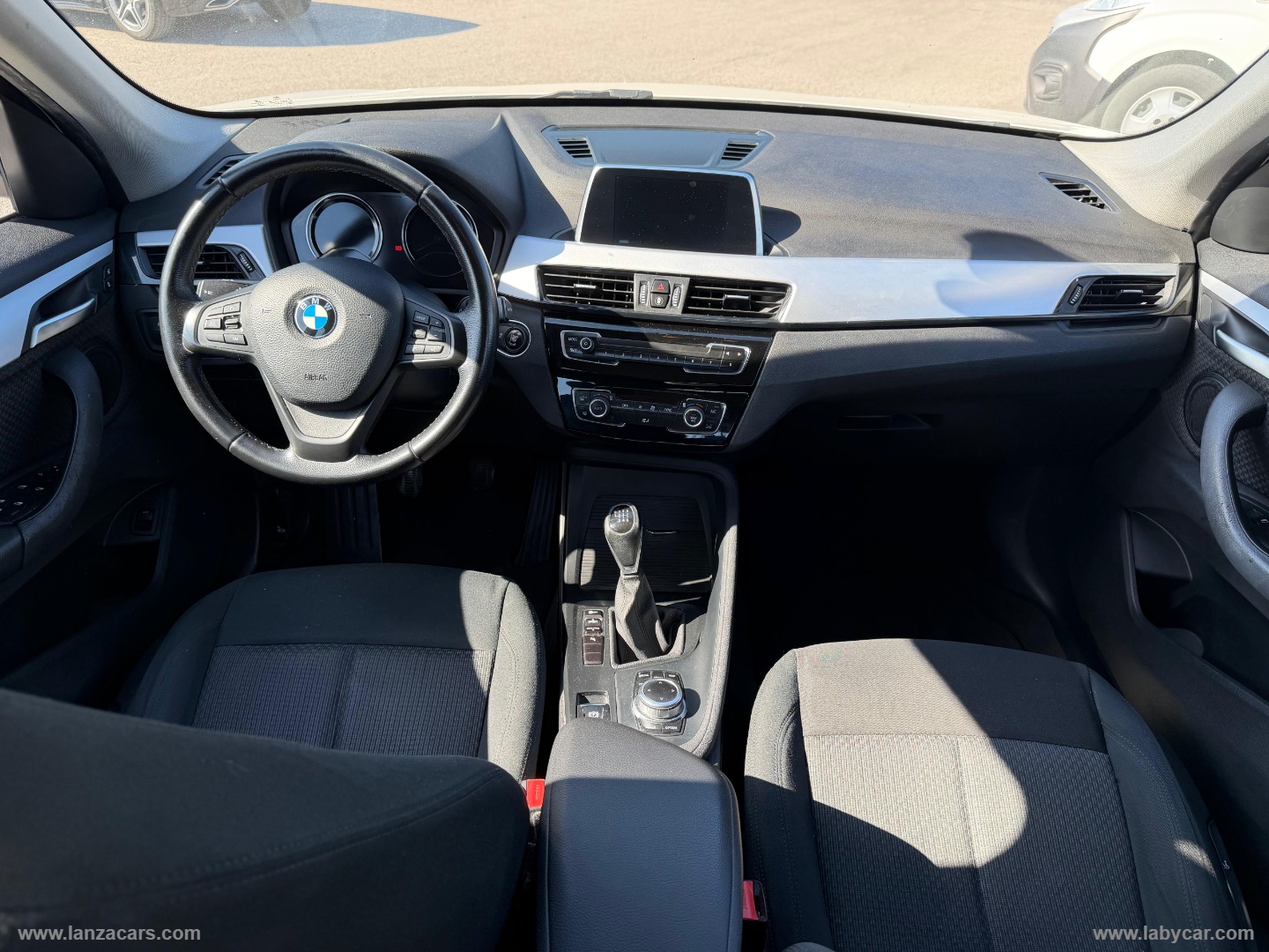 X1 sDrive16d - immagine 16