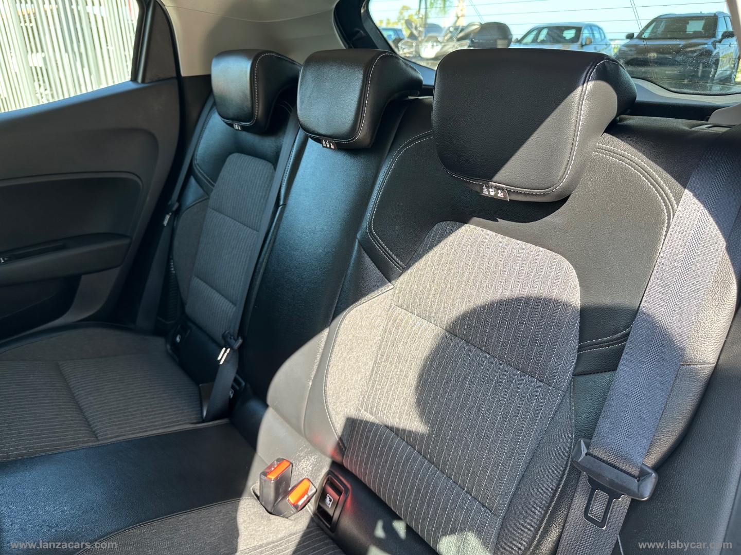 Clio Hybrid E-Tech 140 CV 5p. E-Tech - immagine 16