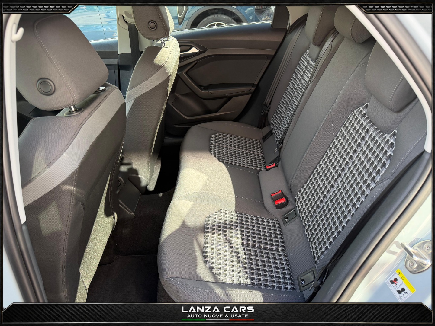 A1 SPB 30 TFSI Business - immagine 16