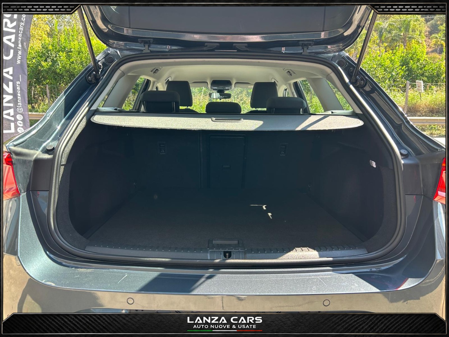 Leon ST 2.0 TDI 150CV DSG Business - immagine 16