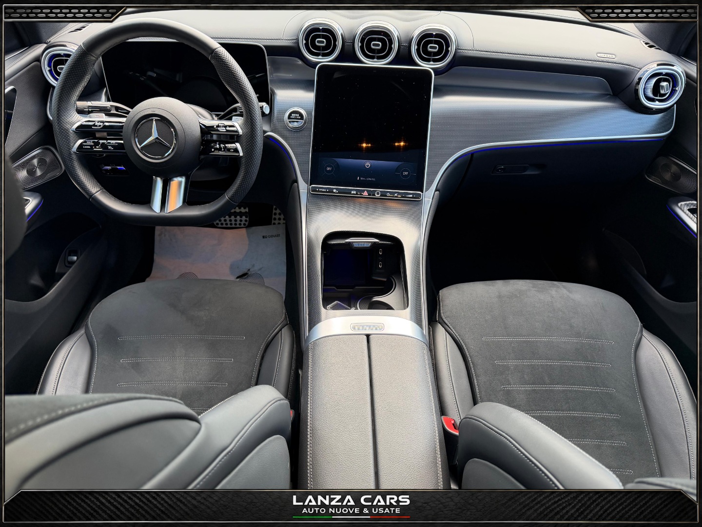 GLC 220 d 4Matic AMG Line Premium Plus - immagine 16