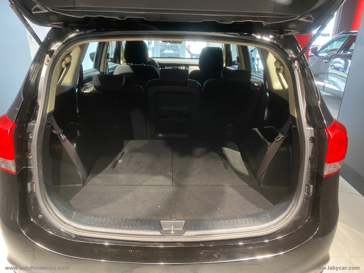 Carens 1.7 DIESEL 7 POSTI - immagine 16