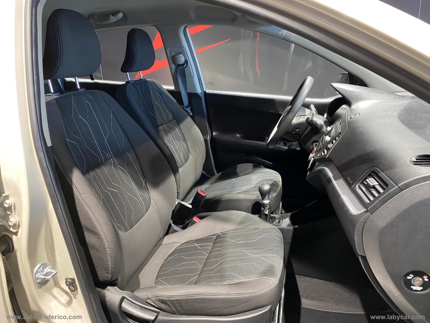 Picanto 1.0 12V 5p. Style - immagine 16