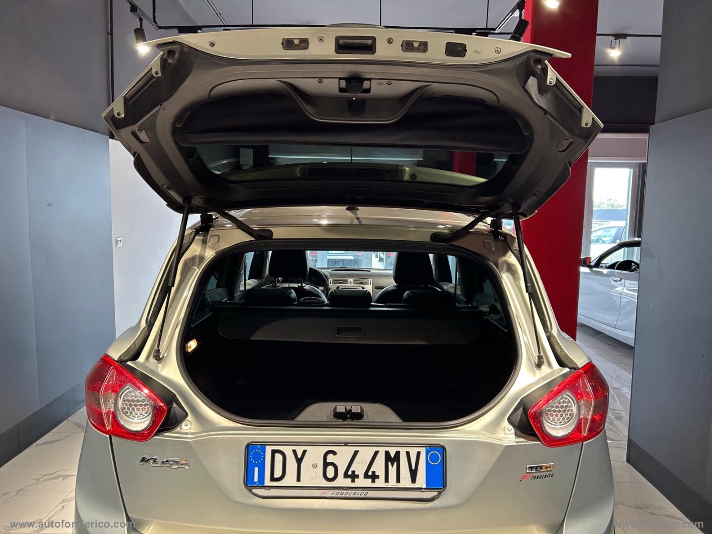 Kuga 2.0 TDCi 136 CV 4WD Titanium - immagine 16