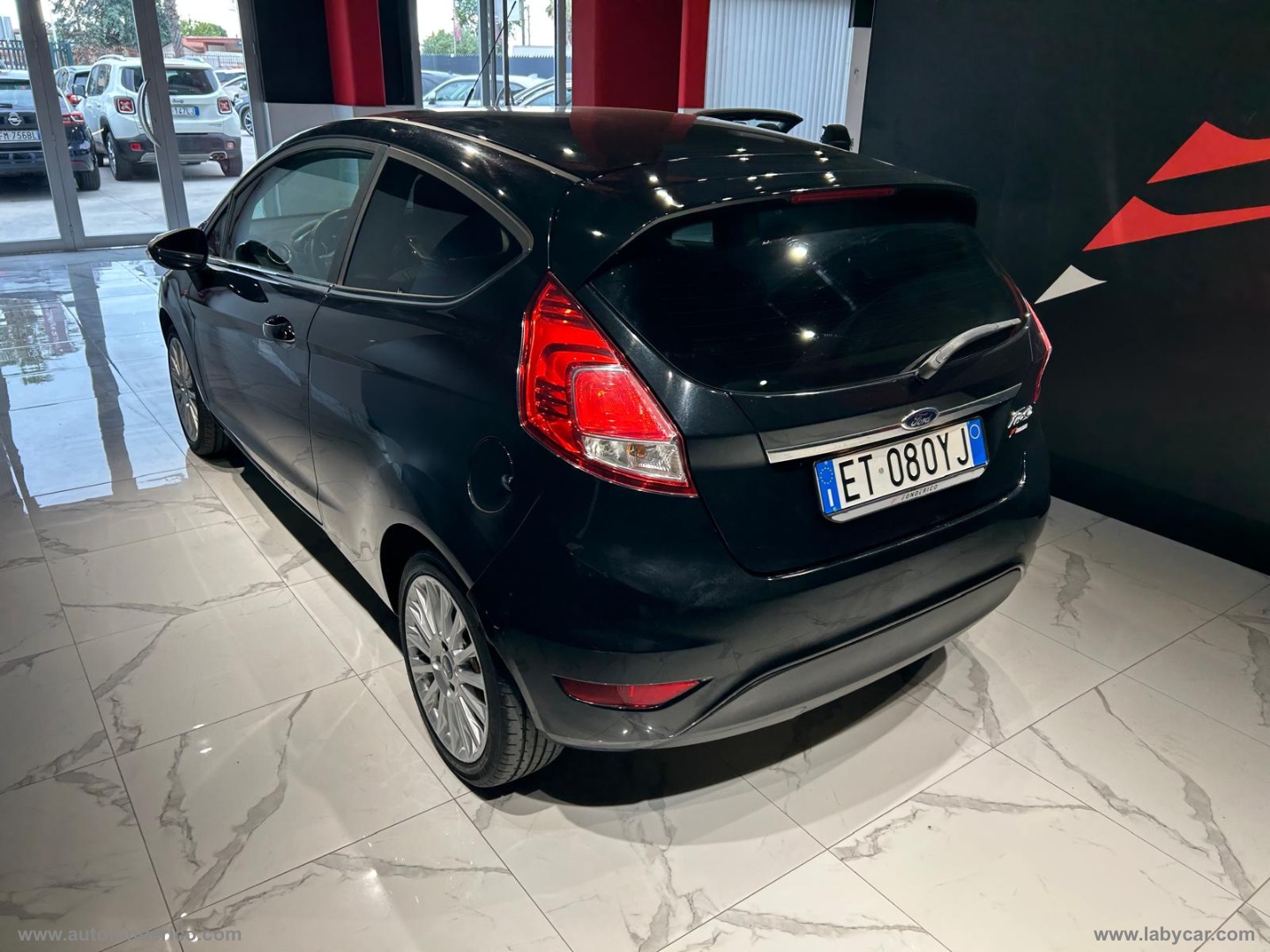 Fiesta 1.6 TDCi 95 CV 3p. Individual - immagine 16