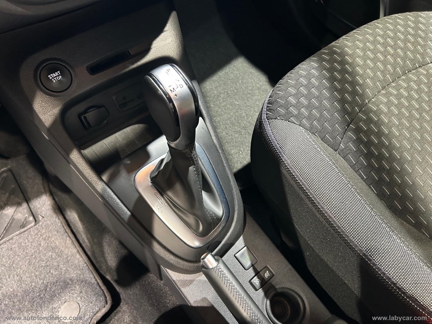 Captur dCi 8V 90 CV EDC S&S Ener. Intens - immagine 16