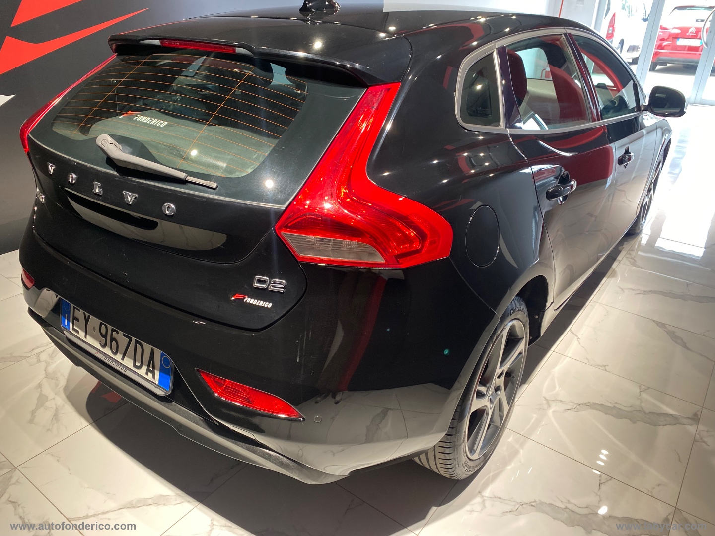 V40 Cross Country D2 1.6 Kinetic - immagine 16