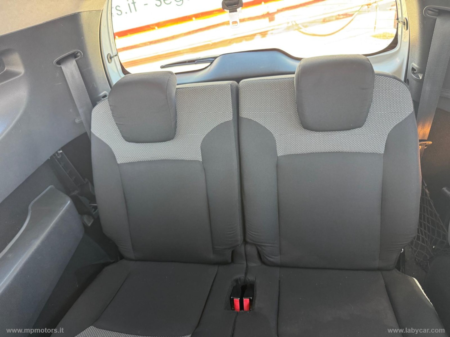 LODGY AMBIANCE 7 POSTI 1.6 100CV GPL - immagine 16