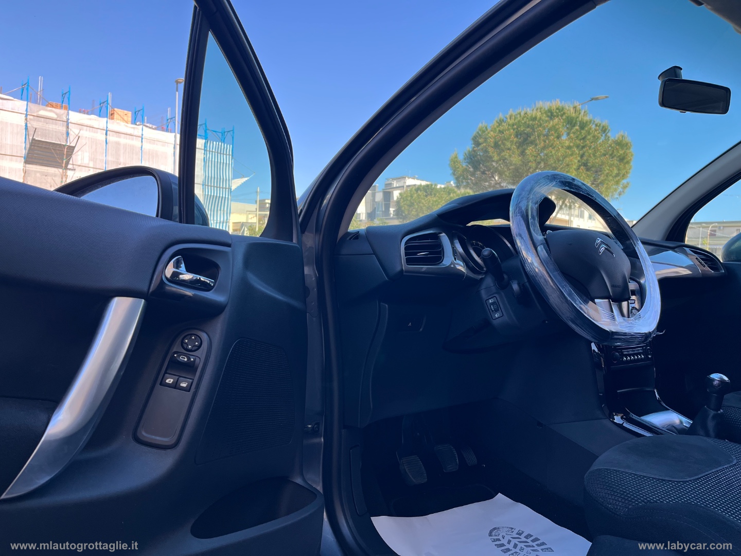 C3 1.4 HDi 70 Exclusive - immagine 16