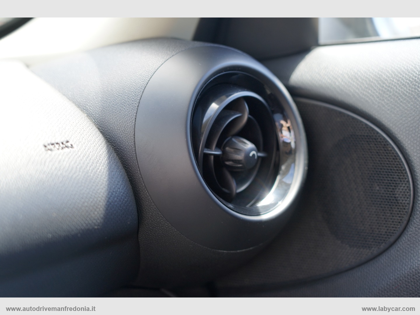 Mini Cooper D Countryman - immagine 16