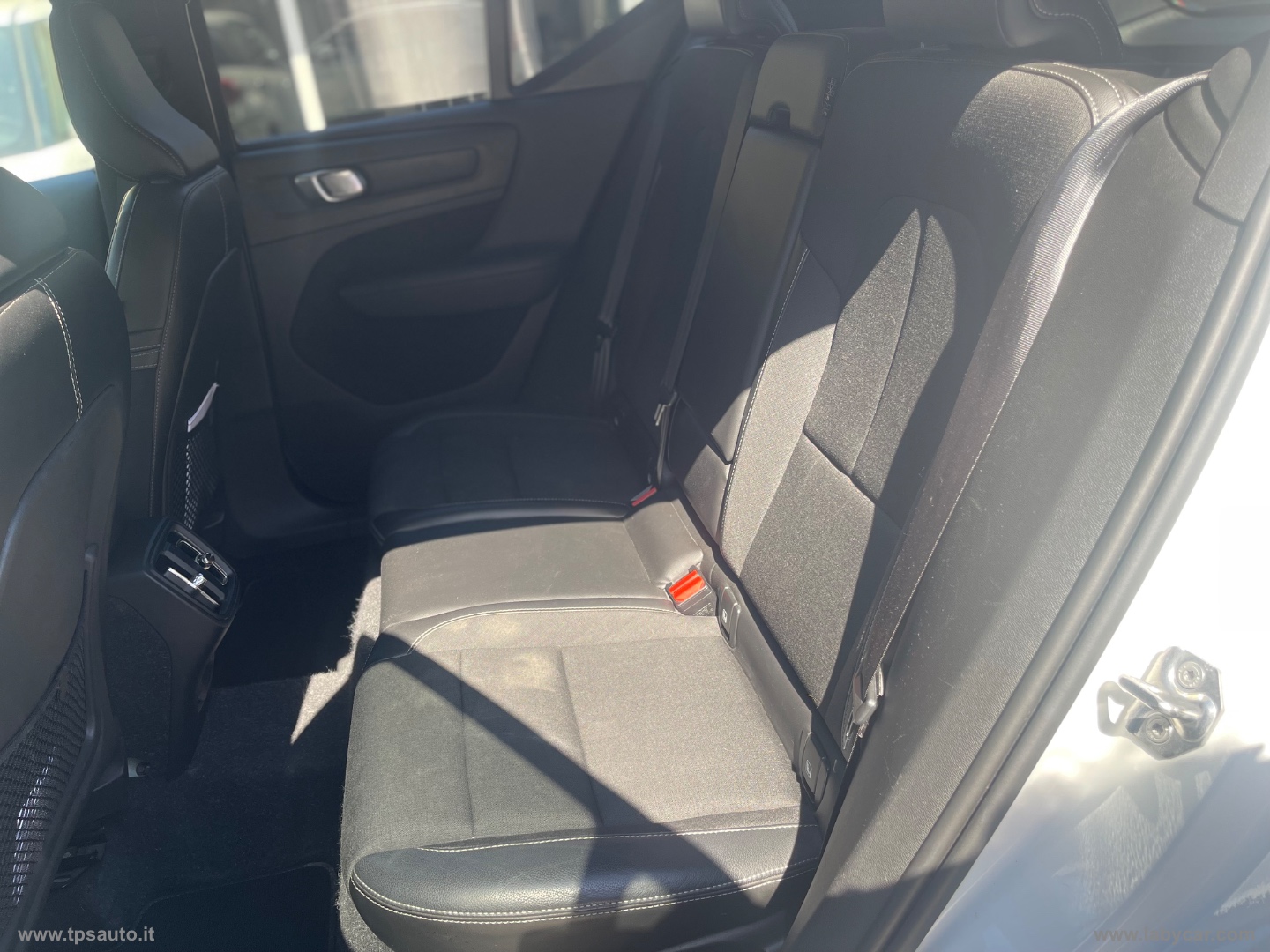 XC40 T3 Momentum - immagine 16